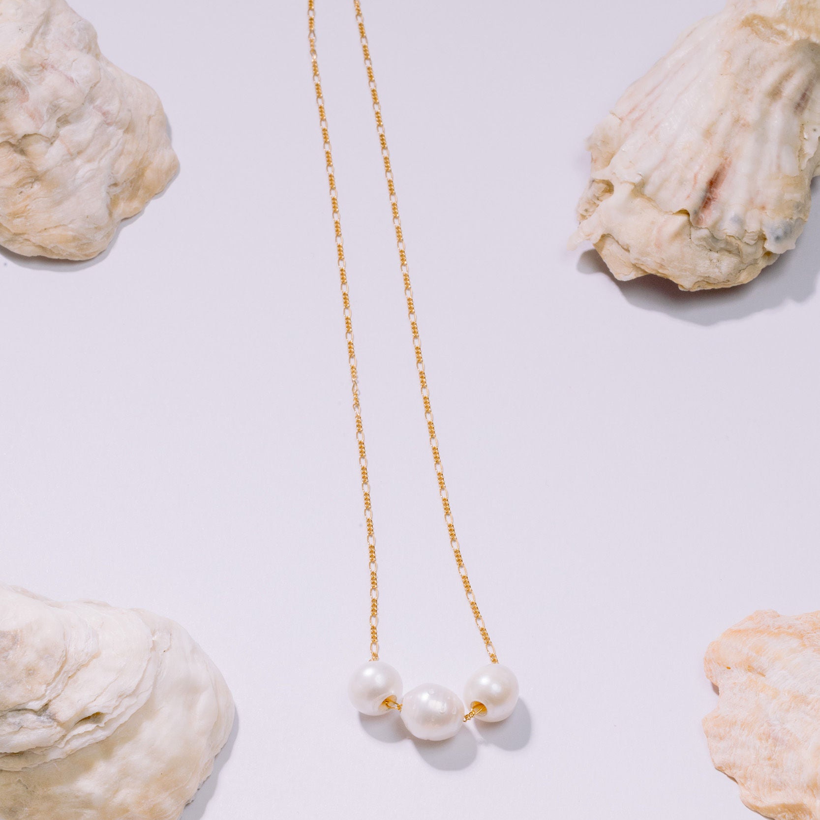 Doll Face 3 Pearl Necklace