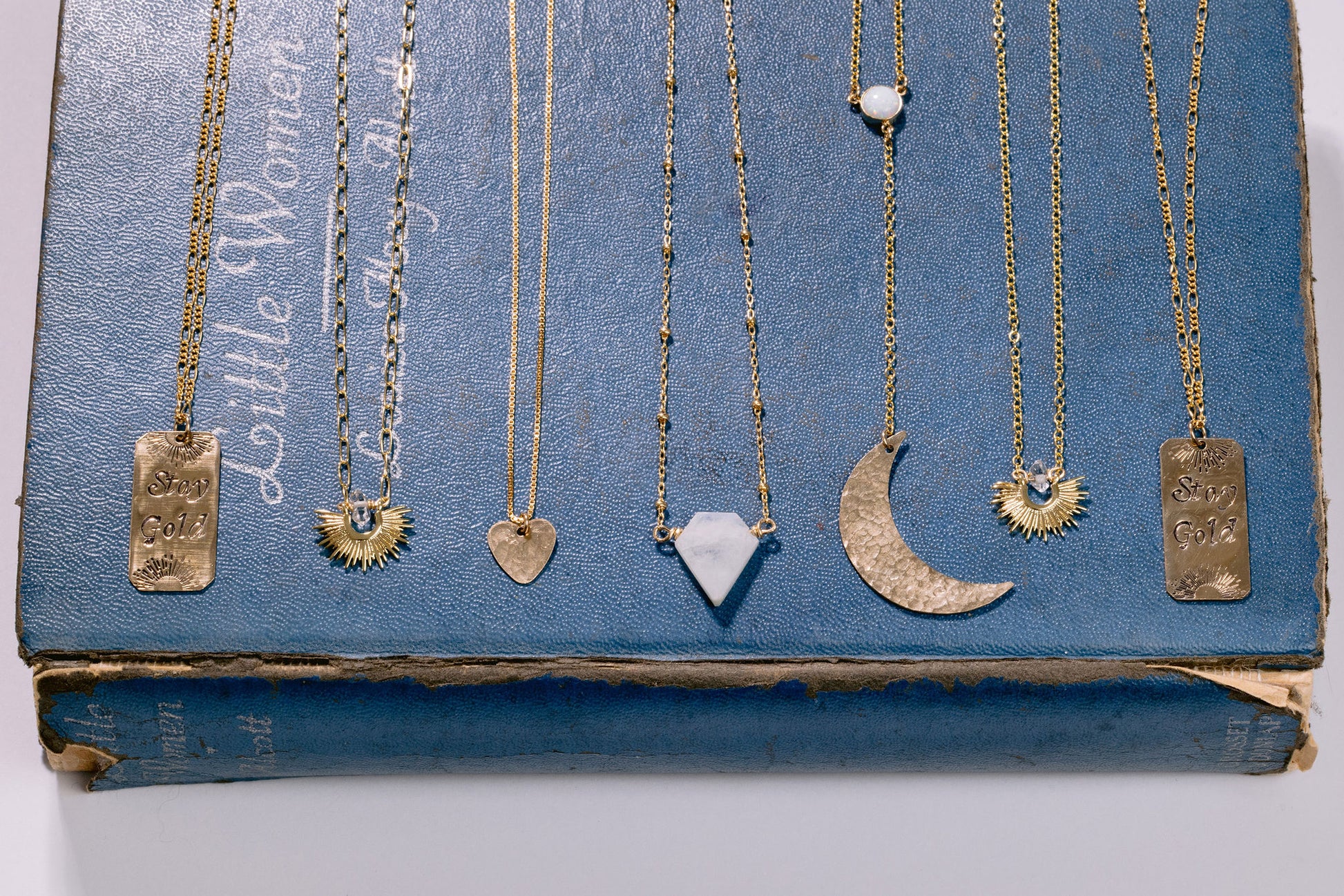 Stay Gold Pendant Necklace